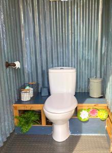 Koupelna v ubytování Marilyn - Vintage Airstream + 28 fotografií