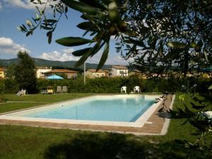 Πισίνα στο ή κοντά στο La Loggina Maxi con 2 giardini recintati privati