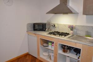 A cozinha ou cozinha compacta de Domus Sottoripa