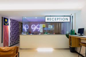 Lobbyen eller receptionen på Hotel 99 Seri Kembangan Serdang