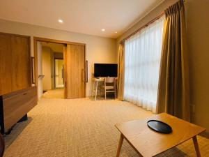 Et tv og/eller underholdning på Seaside house & Terrace SEAGULL - Vacation STAY 80513v