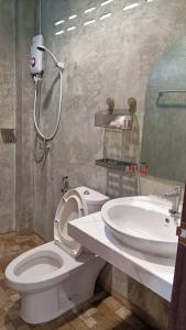 Phòng tắm tại LUCKY PAI Resort&Hostel