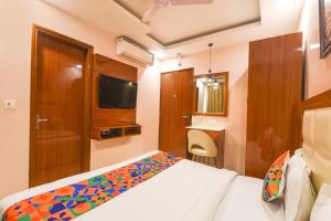 Afbeelding uit fotogalerij van FabHotel Ramhan in New Delhi +15 foto's