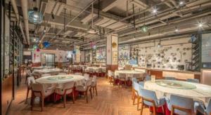 Restaurace v ubytování Guilin Plaza Hotel