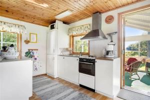 Køkken eller tekøkken på KRO273-Bolmsoe-Tjust-Lund + 8 billeder