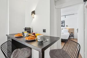 Jídlo v apartmánu nebo okolí