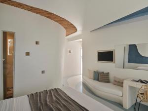 โทรทัศน์และ/หรือระบบความบันเทิงของ Andronikos Hotel