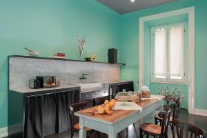 Daniele Manin Guesthouse tesisinde mutfak veya mini mutfak
