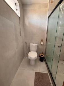 Et badeværelse på Flat Centro Barra Grande