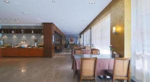 Restaurace v ubytování Jinjiang Inn Nanjing Xinjiekou Traditional Chinese Medicine Hospital Chaotiangong West Street