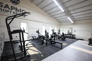 Phòng/tiện nghi tập thể dục tại Barys Hotel