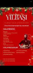 Een flyer voor een tenniswedstrijd met een man die een racket vasthoudt. bij Gızlıkoyhotel in Antalya