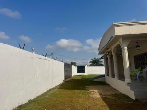 Tòa nhà nơi chỗ nghỉ nhà dân tọa lạc