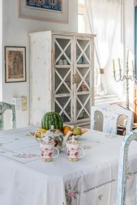 Jídlo v penzionu nebo okolí + 33 fotografií