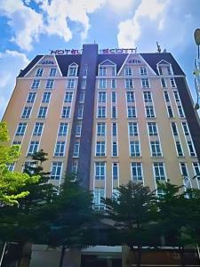 Bygningen som hotellet ligger i