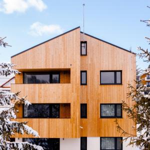 Tòa nhà nơi căn hộ tọa lạc