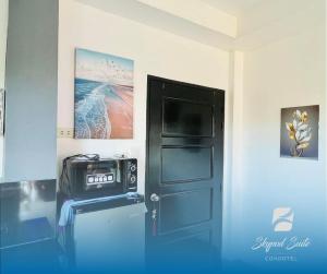 Et tv og/eller underholdning på Sky-POD Unit#2 Hotel inspired Suite in Roxas City