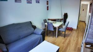 Khu vực ghế ngồi tại Apartalux Diamond Oasis