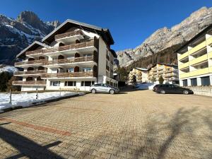 En generel udsigt til bjerge eller udsigt til bjerge taget fra lejligheden