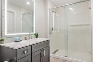 Phòng tắm tại Landing Beautiful Studio Gym +31 ảnh