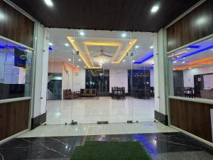 Khu vực ghế ngồi tại Takery Resort +23 ảnh