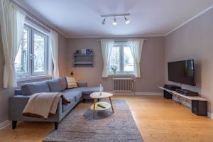 TV a/nebo společenská místnost v ubytování KRO886-Aseda-Tvinnesheda-3