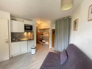 Nhà bếp/bếp nhỏ tại L'Eclose - Alpe d'Huez +3 ảnh