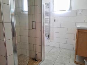 Et badeværelse på Logement T2 Villa Bavella Vista