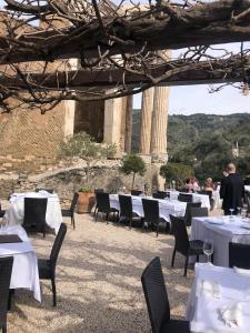 Nhà hàng/khu ăn uống khác tại Locanda Sibilla Luxury Suites