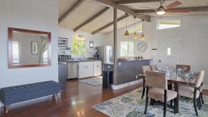 Køkken eller tekøkken på Walua Hale, By The Trail