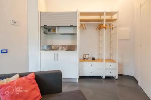 Nhà bếp/bếp nhỏ tại B&B Un Passo Dal Treno Piazza Vittorio Veneto 36-Salerno Station