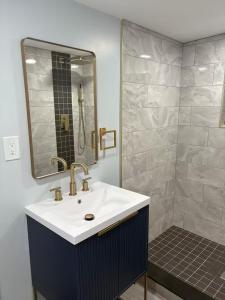 Phòng tắm tại Keese's Cottages by the Ocean +87 ảnh