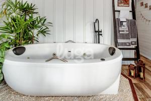 Billede fra billedgalleriet på Cabana Coração: Romantismo, Banheira e Natureza i Gaspar Alto