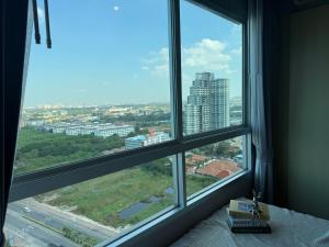 Udsigt til Jomtien Beach eller udsigt til byen taget fra lejligheden