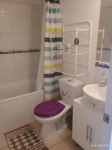 Et badeværelse på M&L departamento