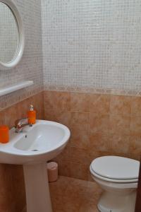 A bathroom at Casa Vacanze Laura