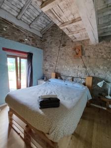 Postel nebo postele na pokoji v ubytování Habitaciones con baño privado en Cartes