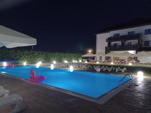 Swimmingpoolen hos eller tæt på Pensiunea Harmony Băile Felix