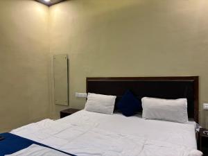 Gallery image of The Ornate Stay Agra in Tājganj