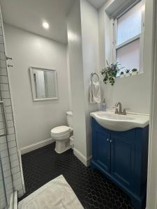 Et badeværelse på President's Residence + 16 billeder