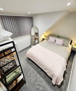 En eller flere senge i et værelse på Sea View House Marske-by-the-Sea NEW LISTING PREMIUM SPECIAL