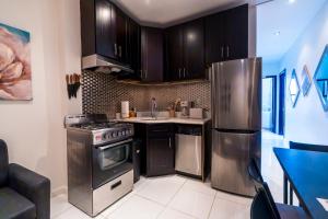 Køkken eller tekøkken på Central Park Residence in New York + 18 billeder