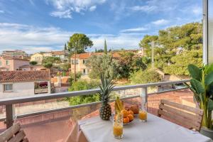 Balkón nebo terasa v ubytování Escapade à Bandol balcon verdoyant et plage à deux pas