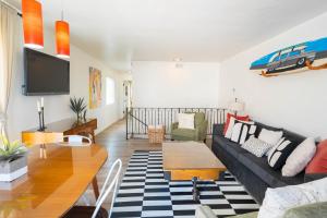 Et tv og/eller underholdning på Beachwalk Villas