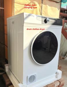 un forno a microonde con i nomi del tipo appeso doroesupper di Lazzy inn a Yangshuo