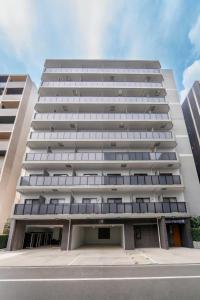 Tòa nhà nơi khách sạn căn hộ tọa lạc