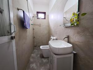 Phòng tắm tại Charming Retreat