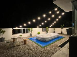 Fotografie z fotogalerie ubytování Kuala Selangor Moonlight Sweet Home Semi-D 30Pax v destinaci Kuala Selangor