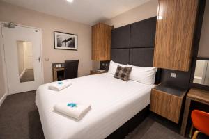 En eller flere senge i et værelse på Hotel Express Newcastle Gateshead + 46 billeder