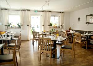 Gallery image of Pension Sperlhof in Erding